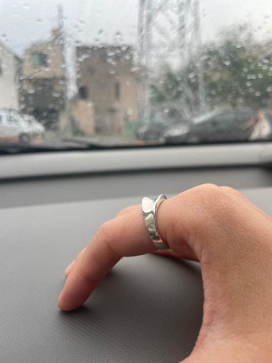 シルバーアクセサリーの手入れについて